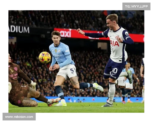 曼城战术变革:从防守到进攻 曼城战术变革:从防守到进攻